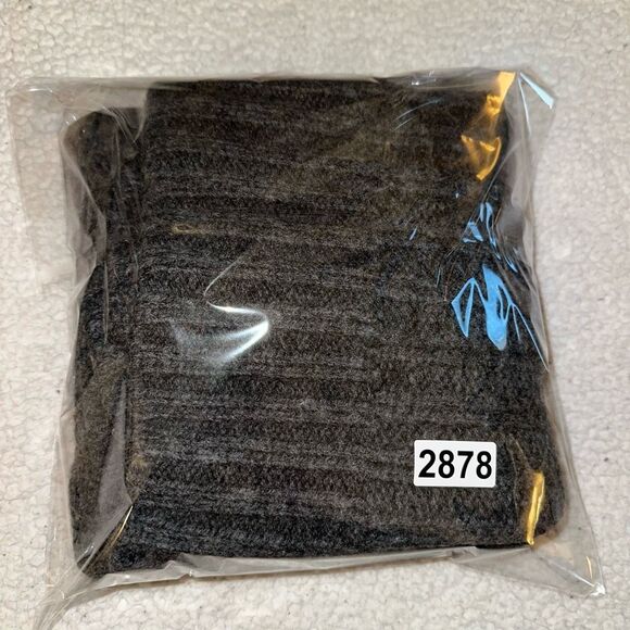 Banana Republic Large Cable Knit Wool Alpaca Short Sleeve V Neck Sweater NWOT - Picture 10 of 10